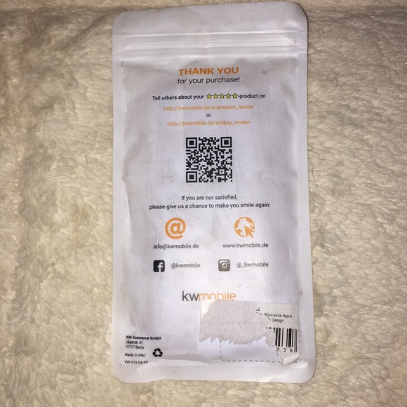 Phone case💓 - Picture 2 of 2